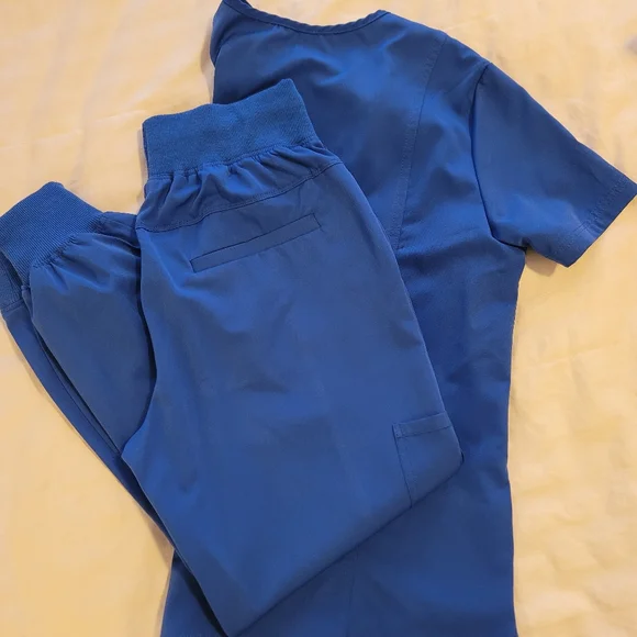 PuriPure scrub set - Picture 3 of 3